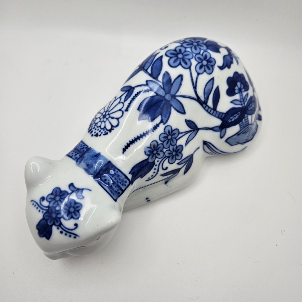 Vintage Seymour Mann‎ China Blue Porcelain Cat Figurine Floral Delft Style - Picture 2 of 10